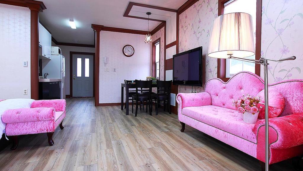 Jijunghae Pension Gyeongju Exterior photo