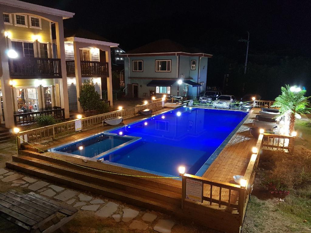 Jijunghae Pension Gyeongju Exterior photo